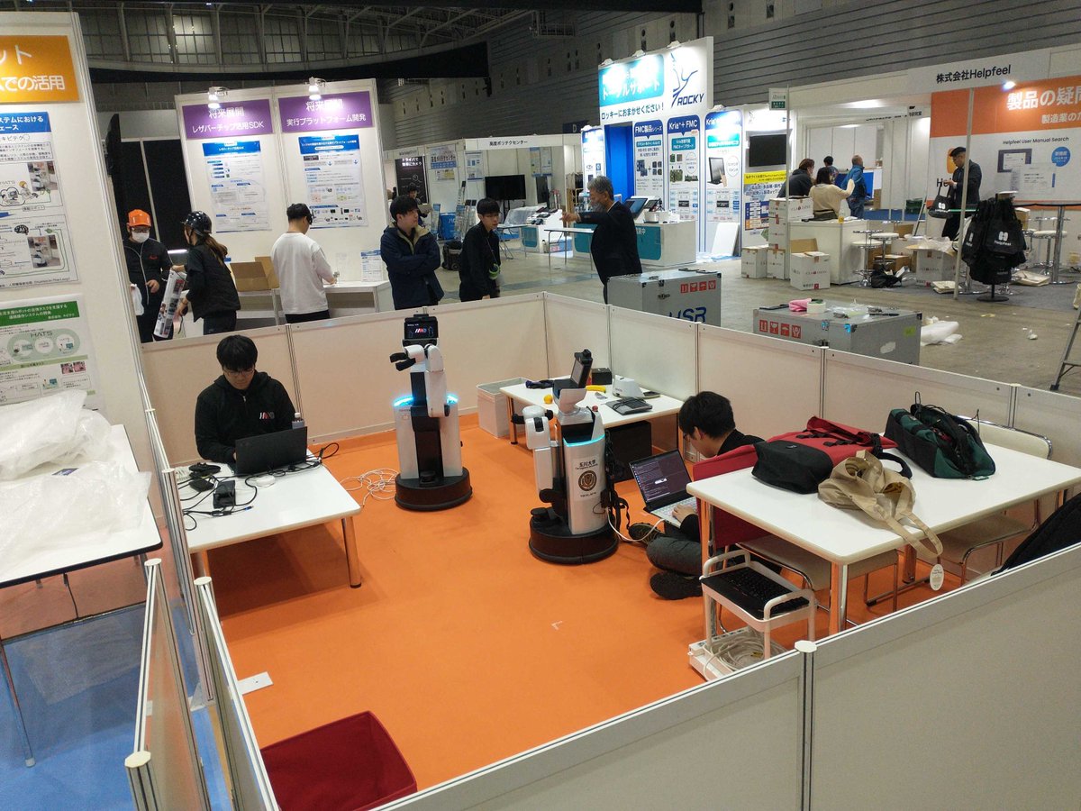 _erasers's tweet image. 横浜で開催されているEdgeTech+ 2023にて@HMA_wakamatsu チームと HSRのデモンストレーションを行っています.ぜひ出展ブースまでお越しください!
#EdgeTech #edgetech2023