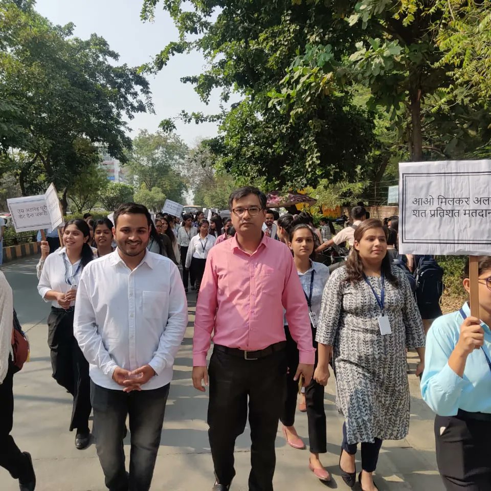cell_good's tweet photo. Good Governance Cell conducted an Electoral Literacy Drive on 7/11/23.A turnout of over 800 MBA students participated,helped to raise awareness about the importance of voting.
#ElectoralLiteracy #Elections @IndoreCollector @ECISVEEP @PIMR_Indore @jaroliya_dr @chinmaymanjrek4 https://t.co/c0ORvTxNOu