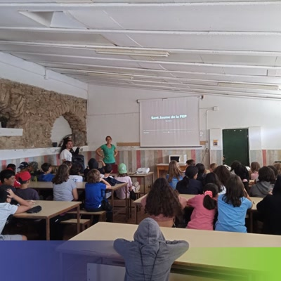 DescOberta_pro's tweet photo. #colonies #cohesió #casesdecolonies #decolonies #cinema #aventura #secundaria #ESO #lleure #descoberta #canfoix #activitats #coloniesartístiques https://t.co/jJbbp1nPZH