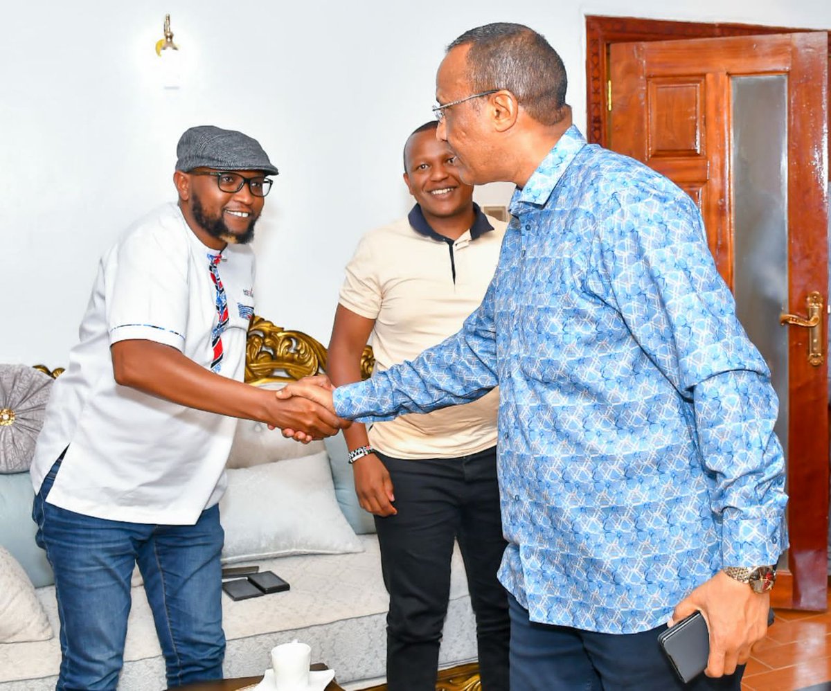 MediaCouncilK's tweet photo. Empowering the Youth: Our eyes are fixed on setting up media hubs across the country to empower and nurture talent in leveraging the digital economy.
More: https://t.co/JC7OPtnfeg https://t.co/ycSGDp1vF8