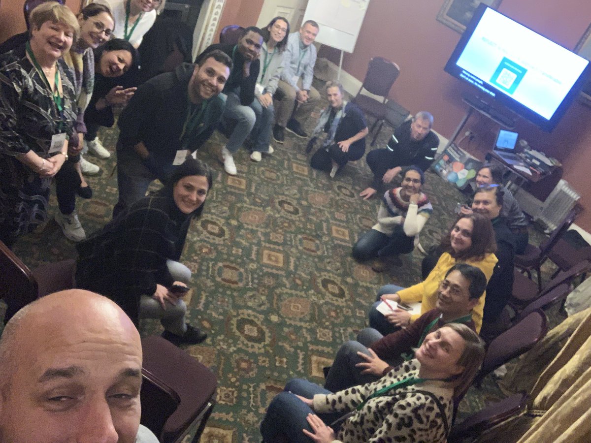 CianRedTech's tweet photo. #ITFXVII @LimClareETB Lively engagement from our audience at #embedwellbeinginFET last night https://t.co/Npxc68slSx