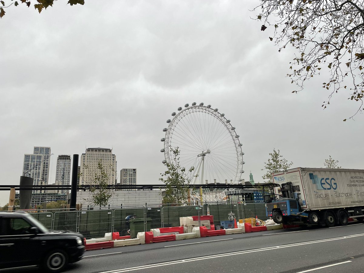 CarrfieldPA's tweet photo. Good morning from the best group on the Year 4 London residential! We are off past Westminster Abbey to the Houses of Parliament and then the London Eye later. #AstreaPD #ProudToBeCarrfield https://t.co/1w8Q3r8ygX