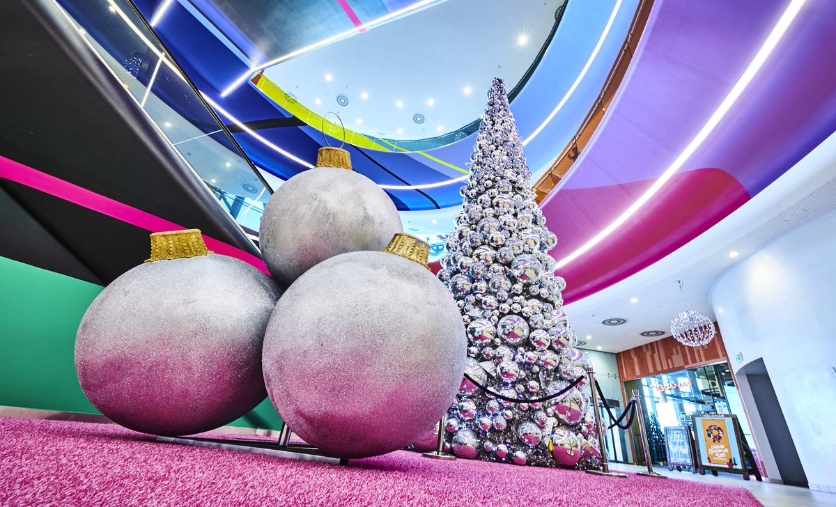 🎄✨ Welcome to Solihull, your ultimate winter shopping destination! Check out our latest blog for some Christmas 🎅 shopping inspiration visitsolihull.co.uk/solihulls-wint… #WinterInSolihull #HolidayShopping #FestiveFinds 🌟💫