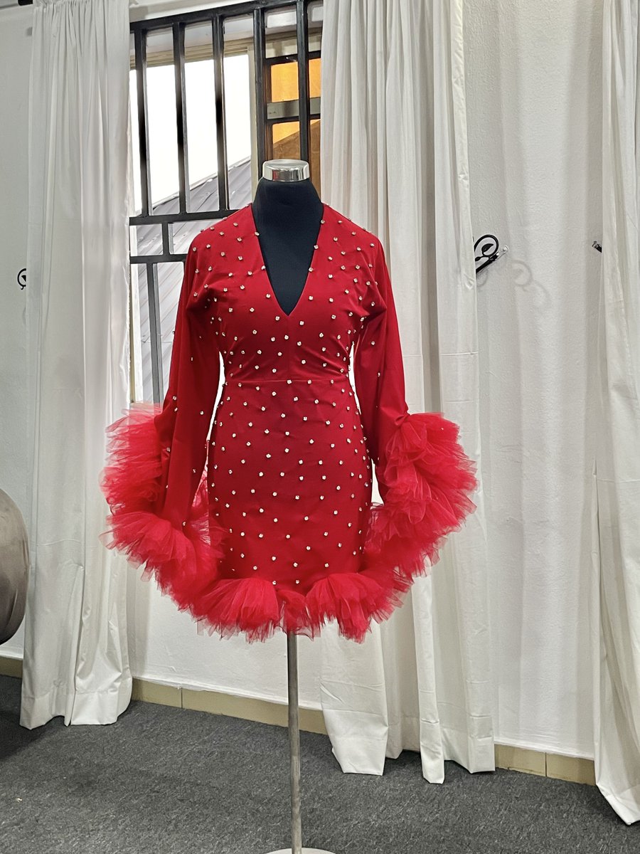___andrella__'s tweet photo. Valerie dress #40,00

:
Stones are hand sewn 😍
#shopAndrella #ANDRELLA https://t.co/pDtT78mdD7
