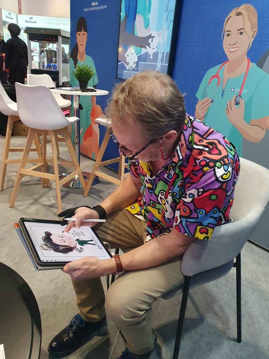 Good morning London @VetShow! Our digital caricature artist is working hard already! Visit stand M40 to get yours! 👩🏻‍⚕️🧑🏻‍⚕️👨🏻‍⚕️