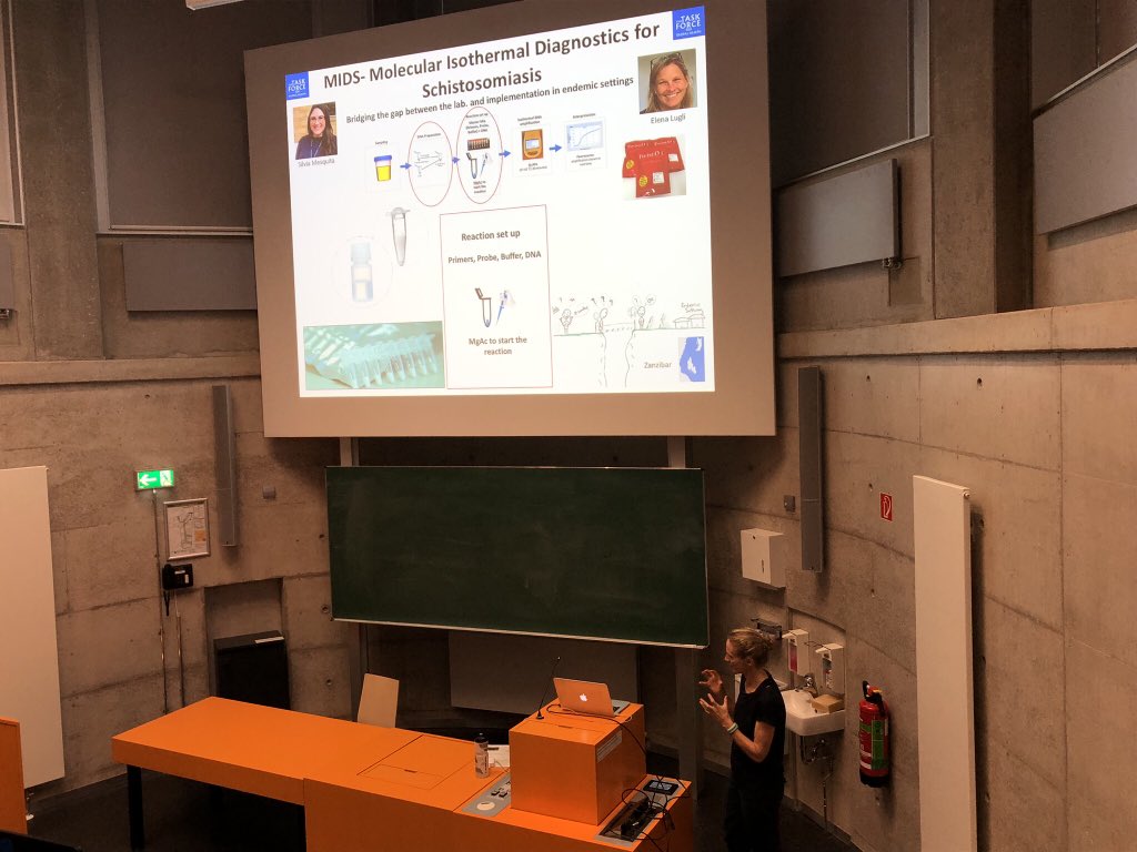We had a pleasure to present our projects at Dep. of Parasitology @jlugiessen. Bonnie Webster @schistoresearch talked about her diagnostics research. Adam Cieplinski @Adam_Ciep presented @SchistoSSR. Thank you Prof. Christoph Grevelding for invitation!