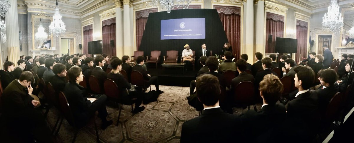 84 students of <a href="/ColegioRetamar/">Retamar</a> in Span visited Marlborough House, headquarters of the Commonwealth Secretariat in London.

They asked interesting &amp; incisive questions about the work of the Secretariat. We were delighted to provide answers. There’s a bright future in young people!