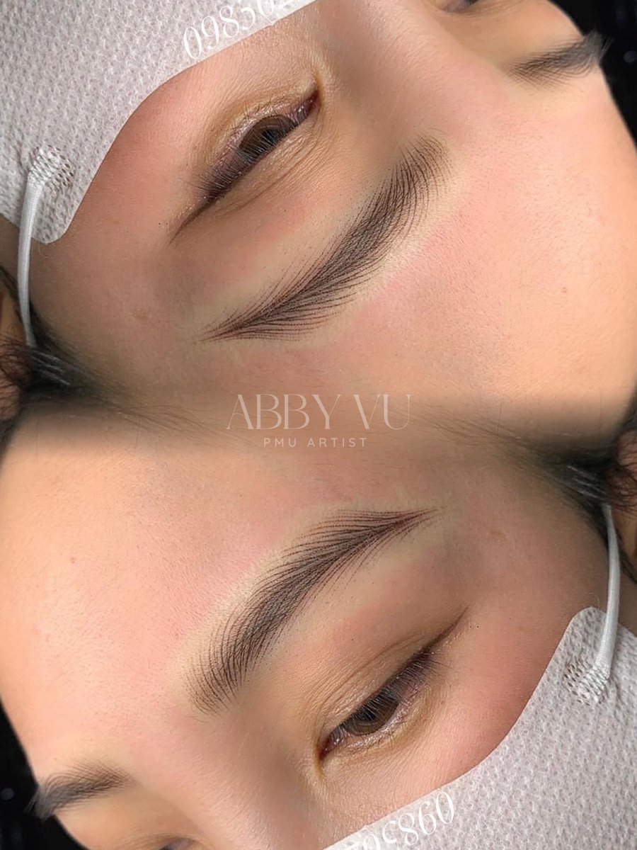 Abbyvubrows251's tweet photo. Hairstrokes create the real brow hairs, creating a soft, delicate, and elongated brow look. You won’t experience swelling or pain, and it suits all skin types, from dry to oily to even mature skin.
#hairstroke #powerbrow #browtattoo #ombrebrow #hairstrokebrow #pmu #elpasotexas https://t.co/nTSD5b4Jm0