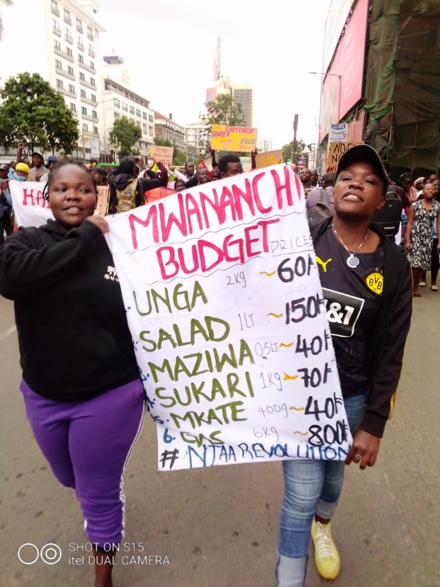 SJwomenleague's tweet photo. This high cost of living makes it harder for women to escape domestic violence because they become dependent to her abusive partner
#NJAARevolution
#FOODSovereignityNOW
#article43
@UhaiWetu
@StateHouseKenya
#maandamano https://t.co/Vx31aymH0o