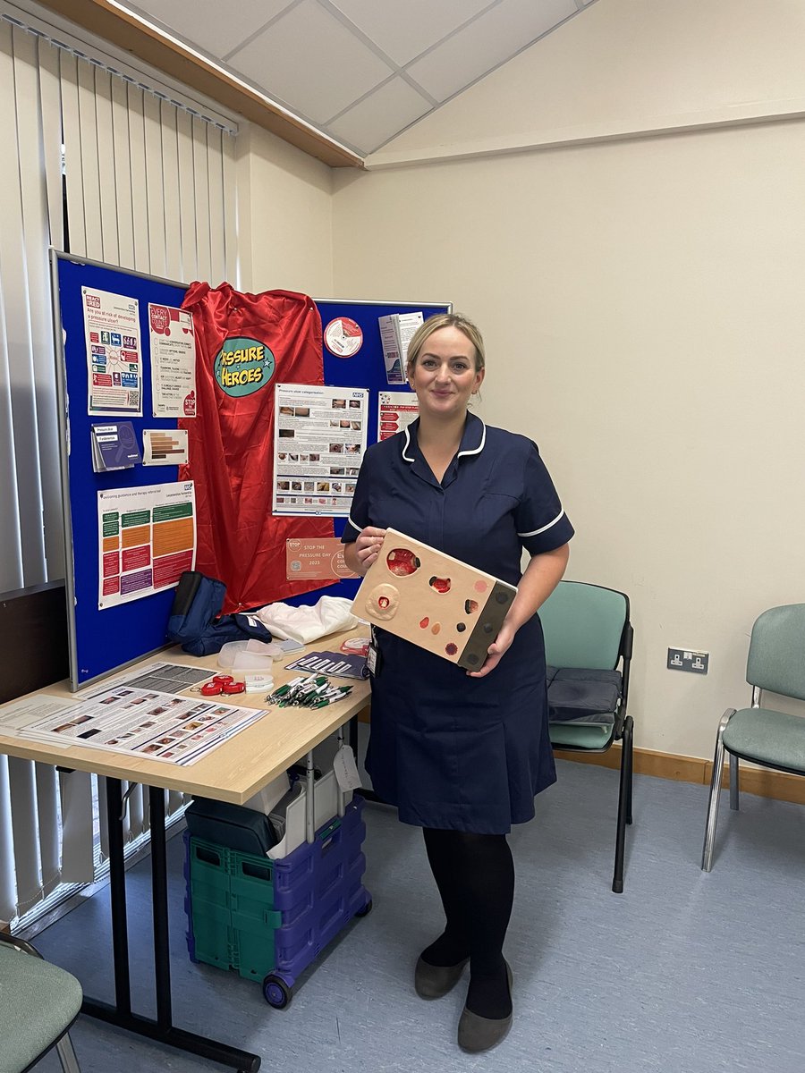 jclarkewheatley's tweet photo. We are at @Coalvillehospi1 today until midday to promote the NHS Staff Survey, Stop the Pressure Week @LPT_TV and some of our Organisational Development offers 🎉 we are in the training room and can’t wait to speak to you 😃 we have lots of goodies and info for you #wearelpt https://t.co/6uFg4uiIzI