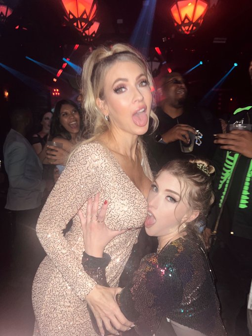 No XBIZ nominations, but it was a great night! I saw several friends, and I met so many new performers<a href="/tag/believe"class="tags"><span>#believe</span></a><a href="/tag/workhard"class="tags"><span>#workhard</span></a><a href="/tag/keepgrinding"class="tags"><span>#keepgrinding</span></a>
