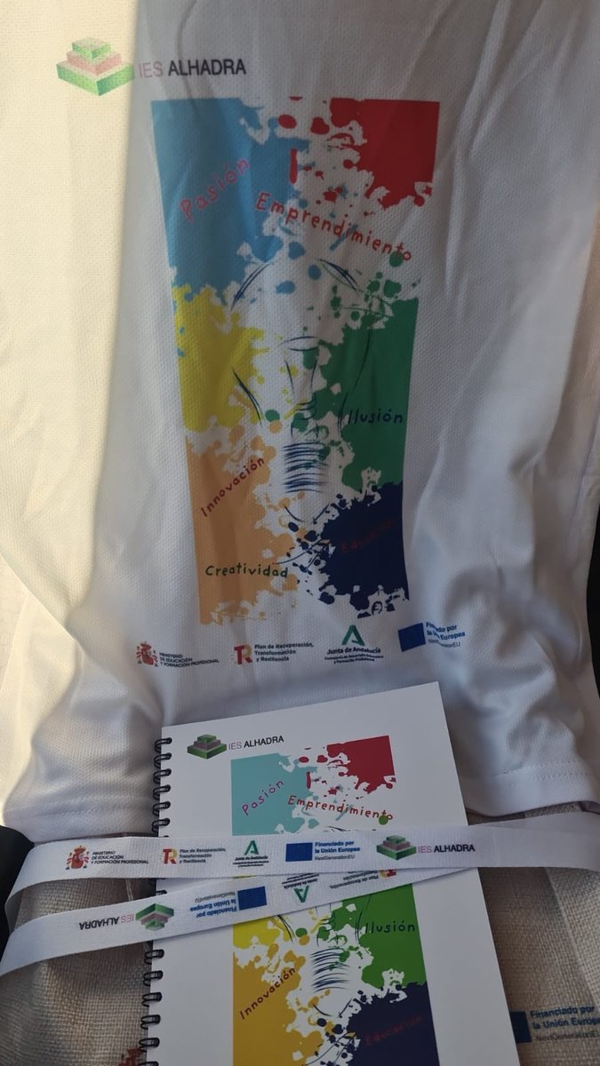 I Inmersión emprendedora intercentros en competencias transversales. Alumnado emprendedor de FP del <a href="/IAlhadra/">IES Alhadra</a>, junto con alumnado del IES Celia Viñas e IES La Puebla participan en esta primera inmersion en competencias transversales. <a href="/EducaAnd/">Consejería Desarrollo Educativo y FP</a> <a href="/aemprende/">Andalucía Emprende</a> @andaluciaemprende