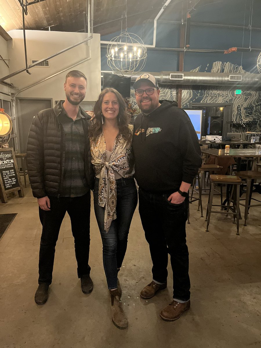 ItsHabyBaby's tweet photo. Got to check a Survivor fandom bucket list item off tonight and made it to a watch party hosted by @kendraruthless
Yes, she’s even better in person. #Final9
Thanks to #IrontonDistillery for hosting all us nerds. https://t.co/HSEPv4wexl