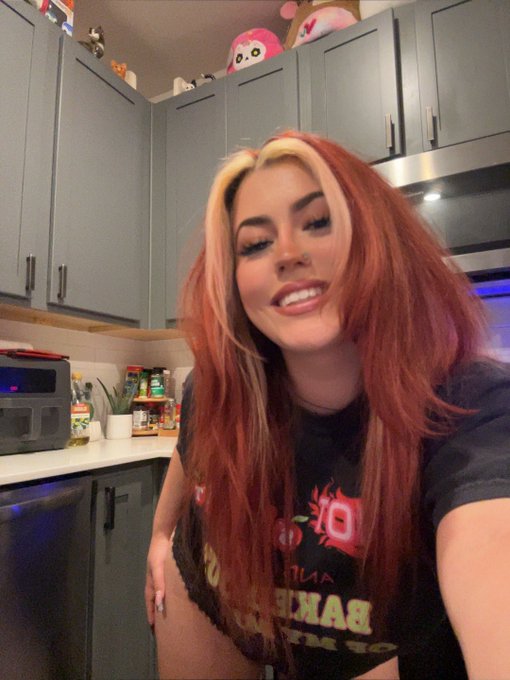 red head vibes https://t.co/nbWGt5xXLC