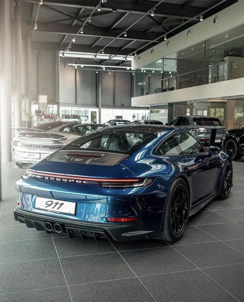 Jordan92338366's tweet photo. 992 GT3 Touring💎 https://t.co/LYSOpUuAfB