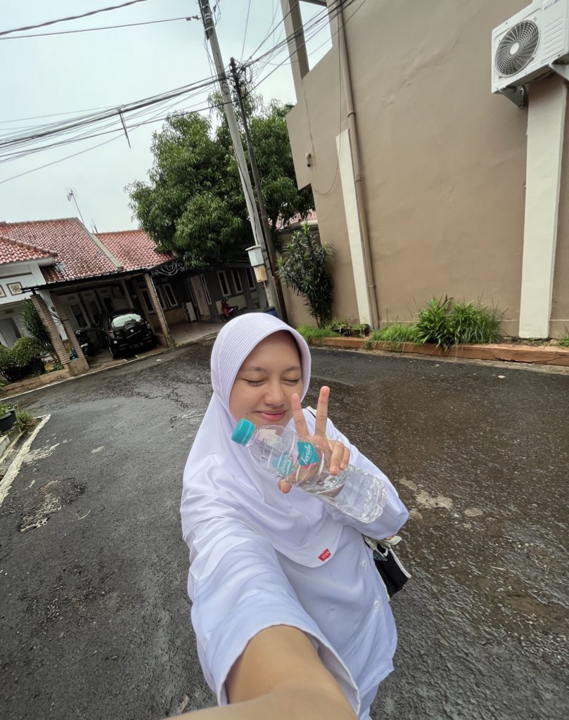 _gumgummy's tweet photo. daily life pap untuk pacarku seungkwan🪞🕊️🤍✨ https://t.co/UqiueJdwdm