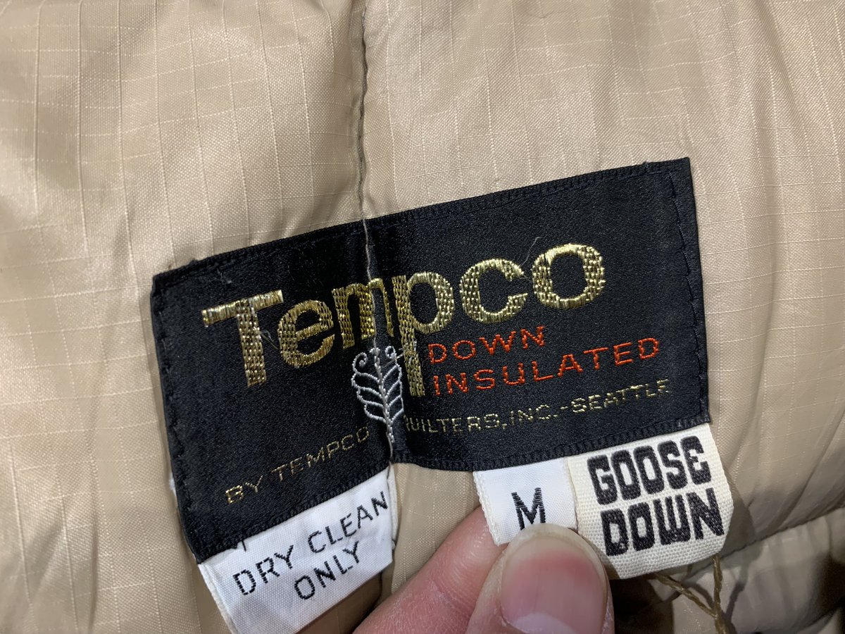 outsidekawasaki's tweet photo. USED Tempco
Hunting Down Jacket

Size M
M〜Lぐらい
Price ¥13200 Taxin

#アウトサイド川崎 #outsidekawasaki #川崎 #川崎駅 #川崎駅東口 #古着 #川崎古着 #神奈川古着 #アメカジ #アウトドア #神奈川古着屋 #川崎古着屋 #tempco #ハンティングジャケット #グースダウン #ダウンジャケット https://t.co/eqTrNCekb4