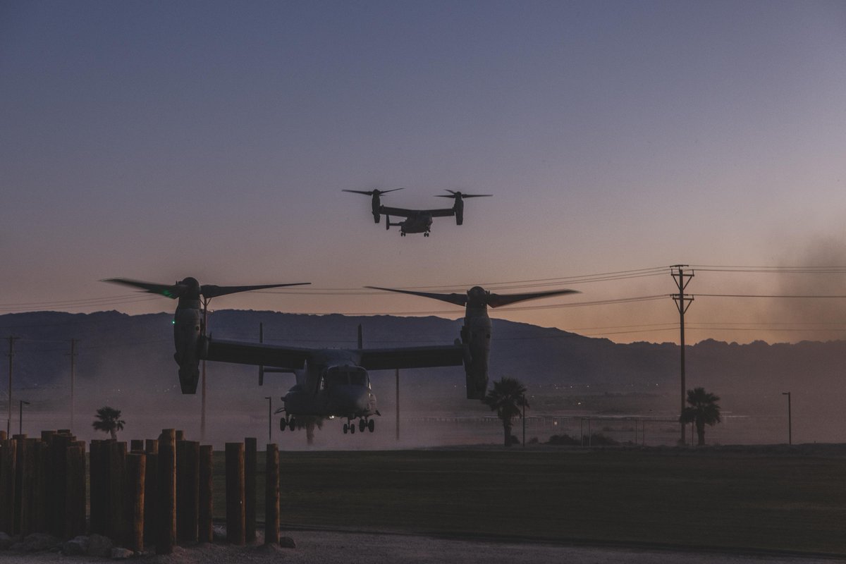 Touching down in style! 

🚁 MV-22 Ospreys perform a daring simulated civilian evacuation at Weapons and Tactics Instructor Course 1-24 in Twentynine Palms, Calif. 

#MarineAviation