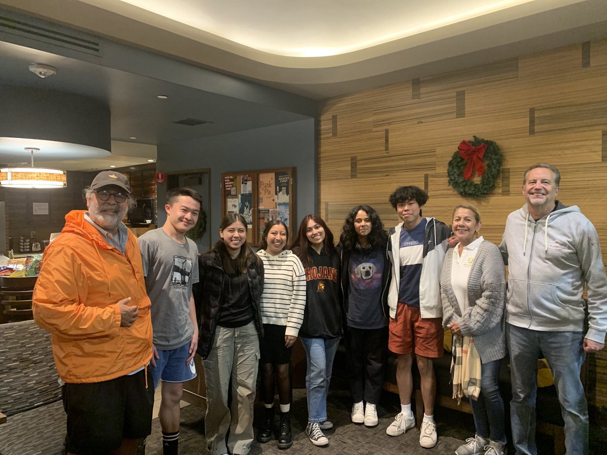 PastorJack5's tweet photo. Dateline: Biola University
Thanks for the invitation and introduction to the student-led Love In Action Club, Dr. Christerson!
#MerchantsofHope
#PorLaCreacion
#Socio-spiritualJustice
#CivicSpirituality https://t.co/ap8K3sUBuR