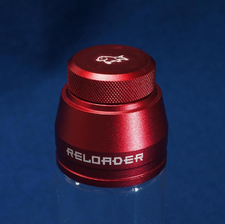 VAlphaline's tweet photo. お世話になっております。お取引いただいた「BomberTech|Aluminum BF Refiller RED - 新品」は先程発送完了しました。到着まで今しばらくお待ちください。今後とも何卒よろしくお願い申し上げます。#Vape #BomberTech #BottomFeeder #BF #Reloader #Refiller #vape好きな人と繋がりたい https://t.co/yVDLnXCaDQ