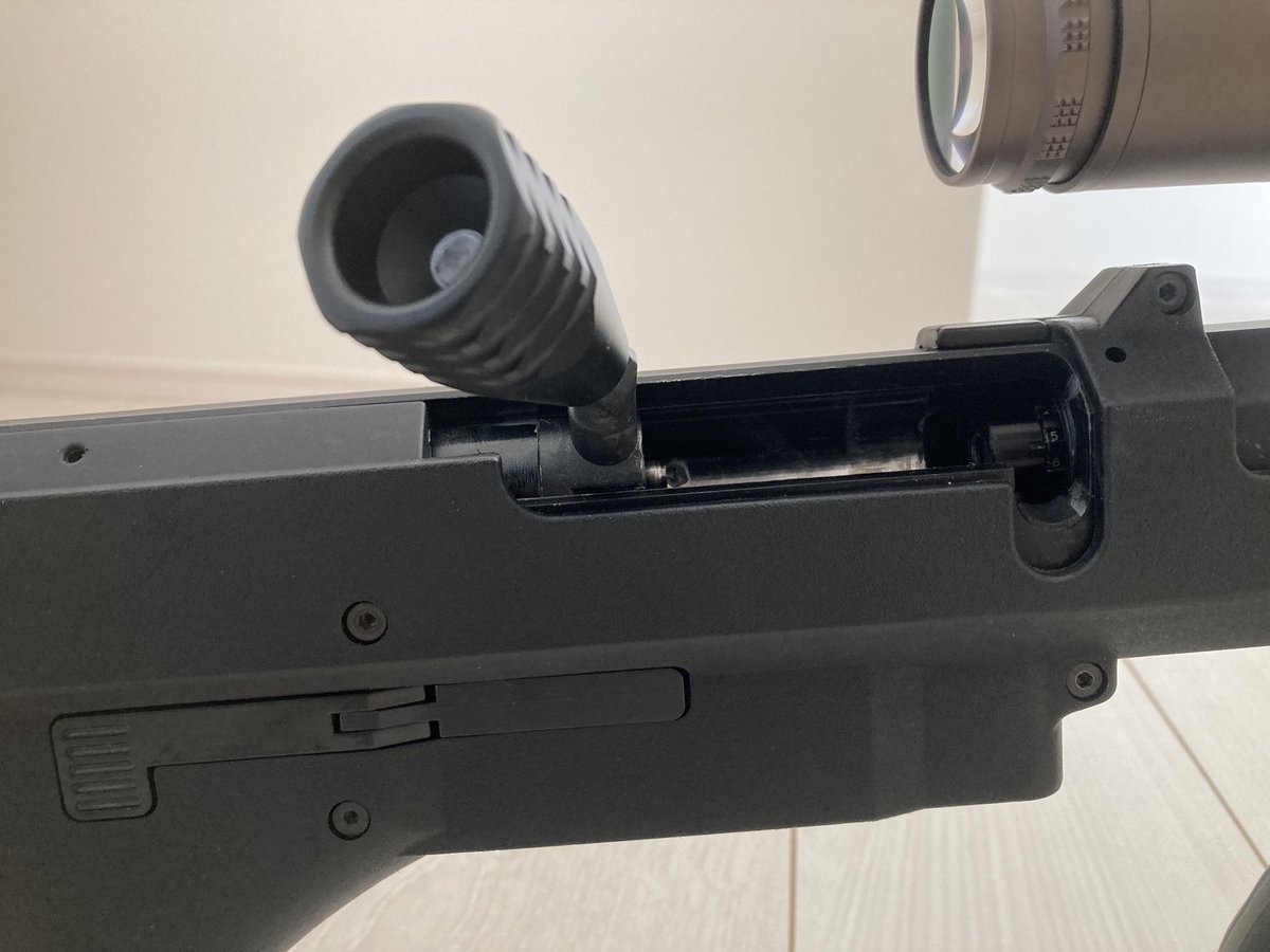 namba_36's tweet image. 昨日結局早く寝てもらえなかったので朝早く起きてつけました！いい感じ！
コッキングのストローク量も短くしてチャンバーパッキンの気密もとって0.32gはしっかりホップかかって飛びます。ボチボチ静かじゃけどもう少しサイレントカスタム頑張ります！
＃SRSA2 ＃サバゲー