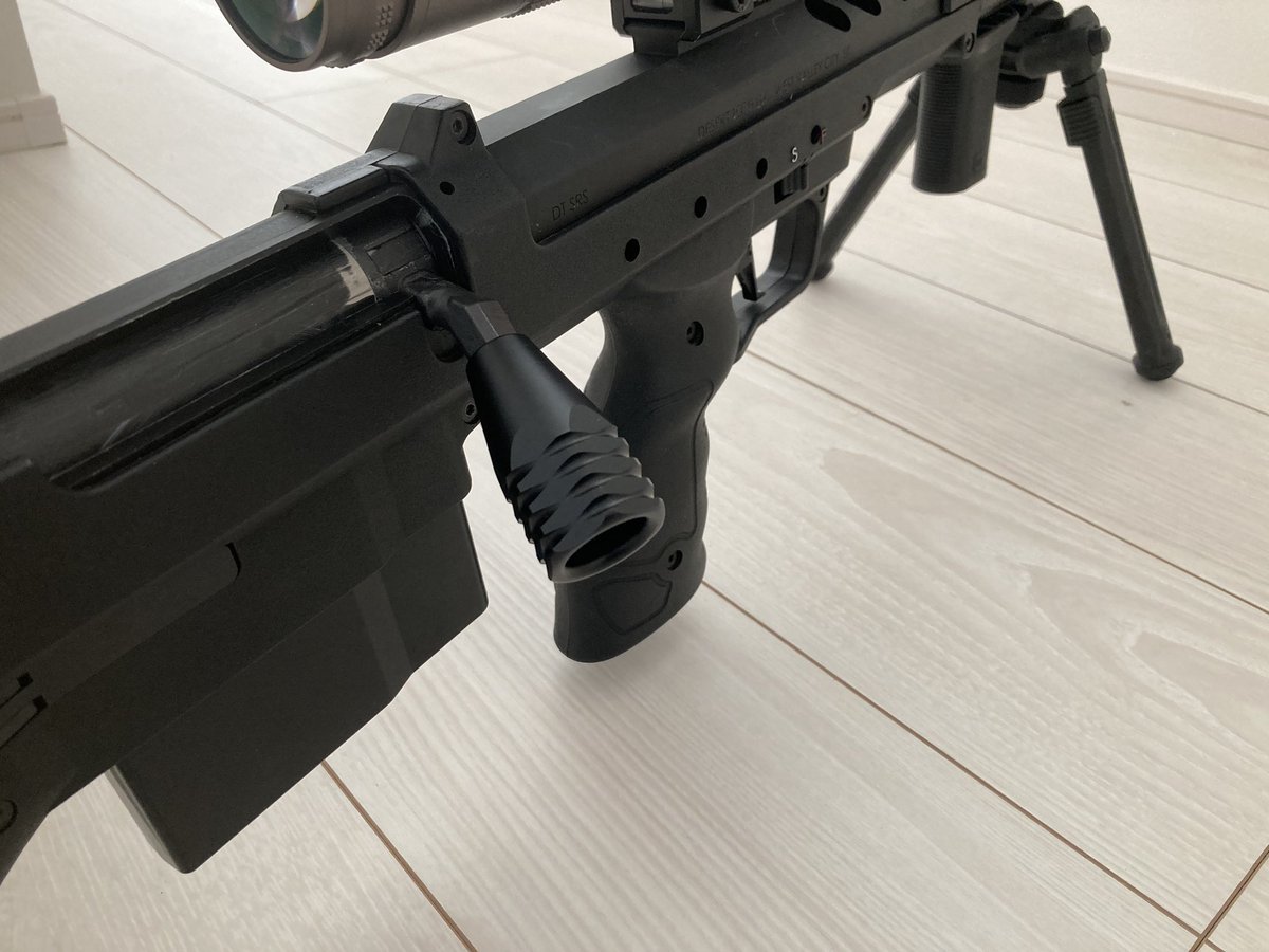 namba_36's tweet image. 昨日結局早く寝てもらえなかったので朝早く起きてつけました！いい感じ！
コッキングのストローク量も短くしてチャンバーパッキンの気密もとって0.32gはしっかりホップかかって飛びます。ボチボチ静かじゃけどもう少しサイレントカスタム頑張ります！
＃SRSA2 ＃サバゲー