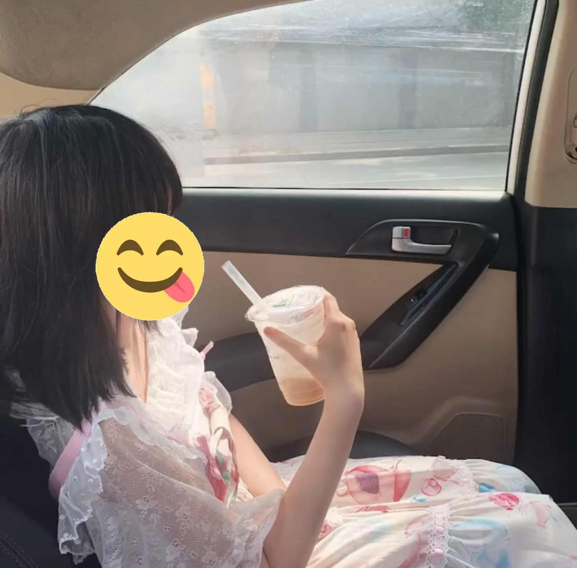 osakim1993's tweet photo. 上海
 #cos零花钱 #二次元零花钱 #上海上门 #投食 #福利姬 #上海兼职 #上海外围 #上海学生 #cos援助 #二次元援交 #JK萝莉 #榨汁机 #上海线下 #绿单 #cos援交 #投喂 #福利姬合集 https://t.co/ZGVNK67neK