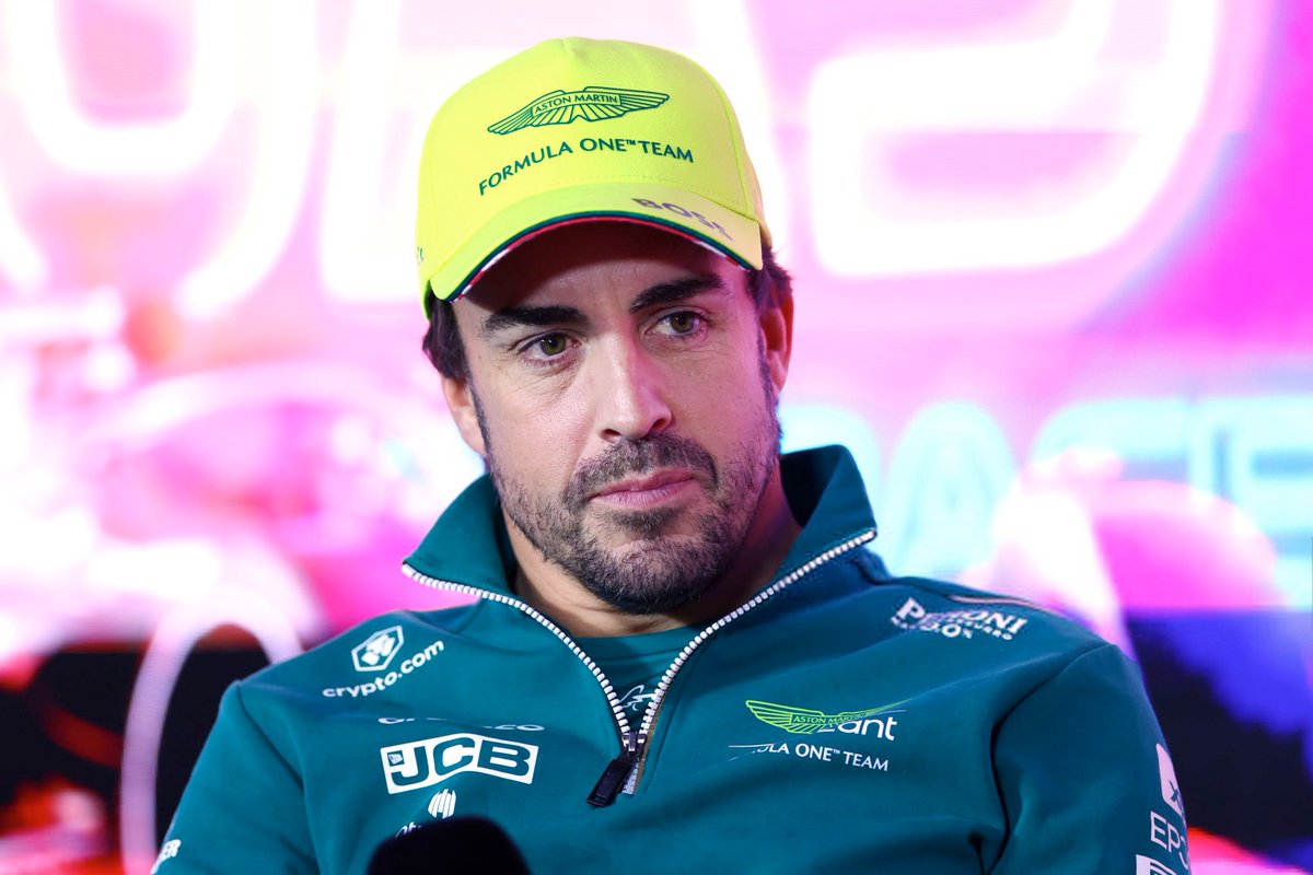 💥 Fernando Alonso: "La Fórmula 1 es un deporte duro, no es fútbol".

🐐 Cátedra.

#F1 #LasVegasGP