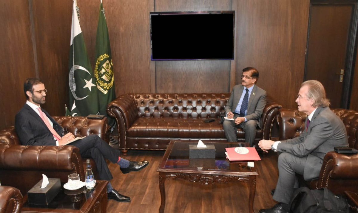 Caretaker Federal Minister for Water Resources,  Ahmad Irfan Aslam is in a meeting with the President of International Association for Hydro-Environment Engineering and Research regarding water related issues on 26.10.23. Chairman FFC, Mr. Ahmad Kamal is also present.
