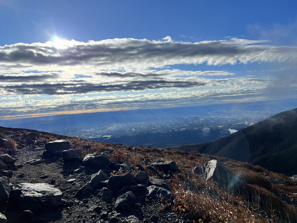 HASE154125442's tweet photo. 最高な景色😁

CAMP YouTubeやっています！
https://t.co/47k3VKomhL

#登山 #トレッキング #山好きな人と繋がりたい #山が好き #山登り #ハイキング #茶臼岳 https://t.co/HBnY1zZpnm