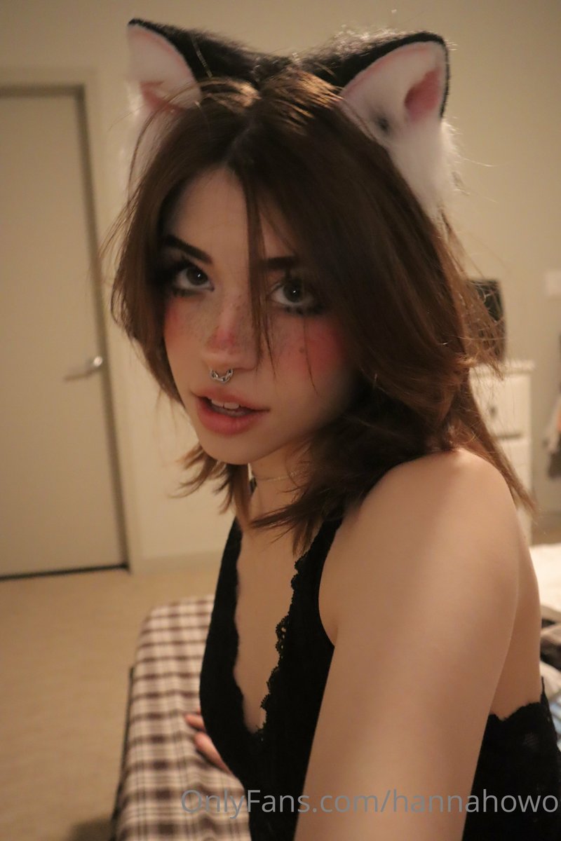 HannahOFArchive's tweet photo. Hannahowo Onlyfans (February 2022) #Hannahowo #hannahuwu #onlyfansgirl #onlyfans #nude #naked #tits #boobs #pussy #bra #thong #cum #sextape #egirl #TikTok #tiktokhot #instagram https://t.co/vDBR3mB58I