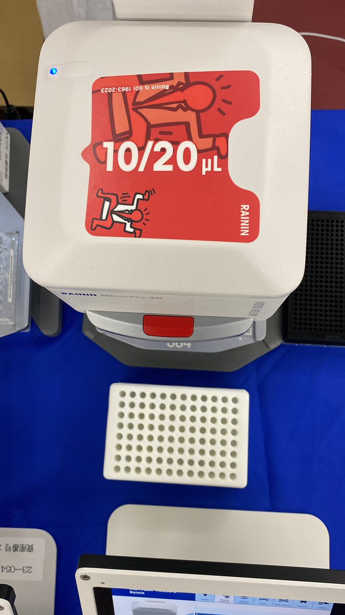 raininpipetteJP's tweet photo. ステッカーをMicroPro に貼ってみました!まだまだステッカー、プレゼント🎁ございます、来場お待ちしております😆
#NGSEXPO
#マイクロプロ
#MicroPro https://t.co/kjT2Eb86kt