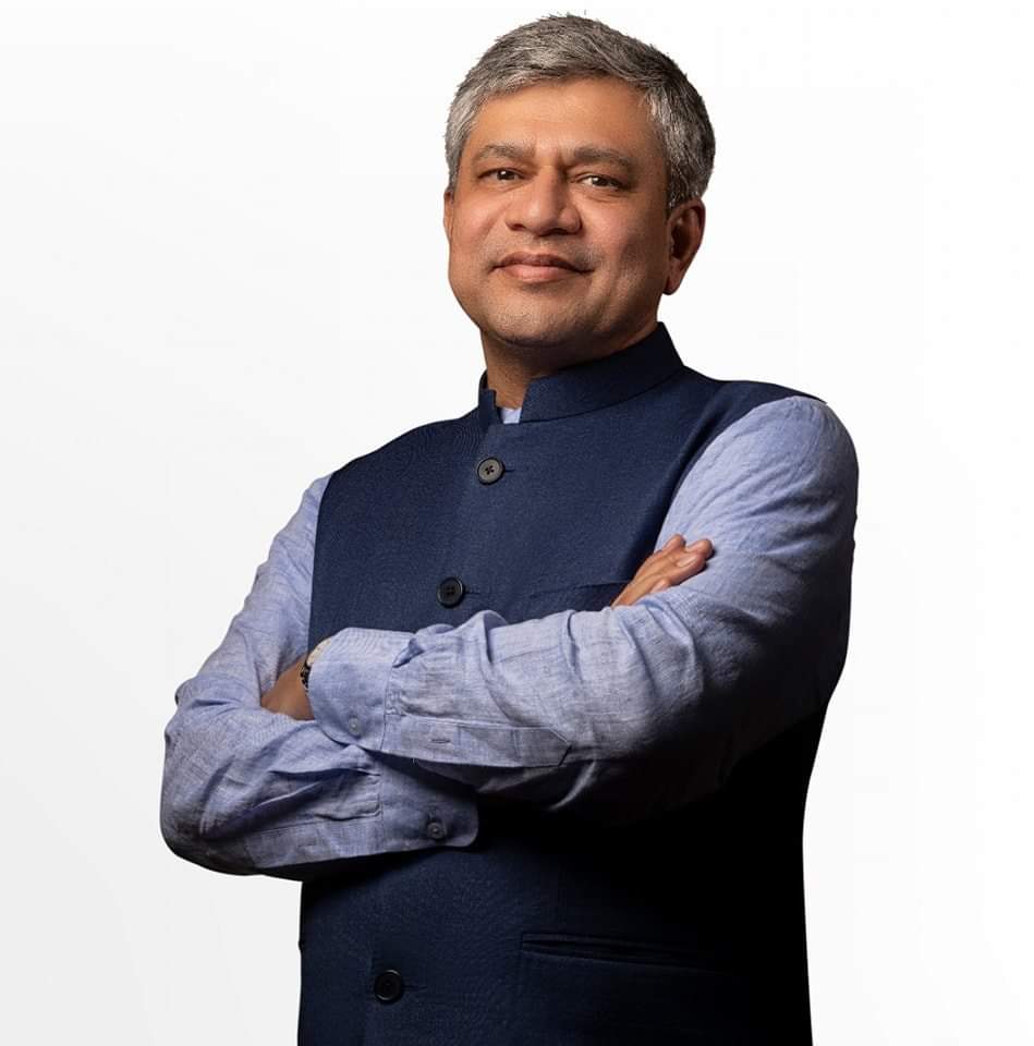 लातूर औसा व्हाया किल्लारी उमरगा आळंद गुलबर्गा या नवीन रेल्वे बाँडग्रेज रेल्वे मार्गाला मंजूरी देण्यात यावी ही नम्र विनंती
<a href="/AshwiniVaishnaw/">Ashwini Vaishnaw</a> <a href="/raosahebdanve/">Raosaheb Patil Danve</a> <a href="/mieknathshinde/">Eknath Shinde - एकनाथ शिंदे</a> <a href="/Dev_Fadnavis/">Devendra Fadnavis</a> <a href="/bhagwantkhuba/">Bhagwanth Khuba</a> <a href="/JoshiPralhad/">Pralhad Joshi</a> <a href="/mpsshrangare/">Sudhakar Shrangare</a> <a href="/UmeshJadhav_BJP/">Dr. Umesh G Jadhav</a> 
<a href="/siddaramaiah/">Siddaramaiah</a> <a href="/DKShivakumar/">DK Shivakumar</a>