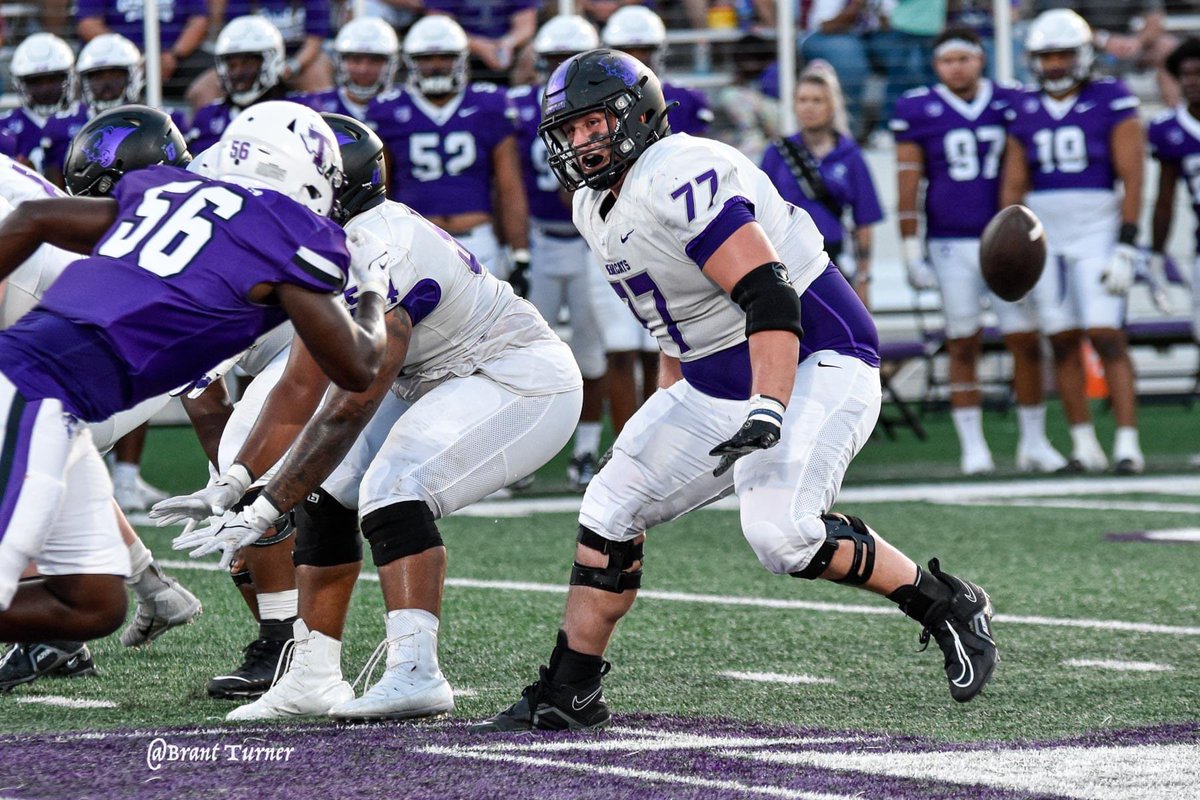 Cody_brackeen's tweet photo. Thank you Southwest Baptist University for two good years..
My recruitment is 100% open 🚨🚨
2 years of eligibility left 
Sophomore 
Guard/tackle🏈 6’4 305LB
TEAM Captain as a sophomore 
All conference awards!!
GPA: 3.3 https://t.co/2Z5semUS64