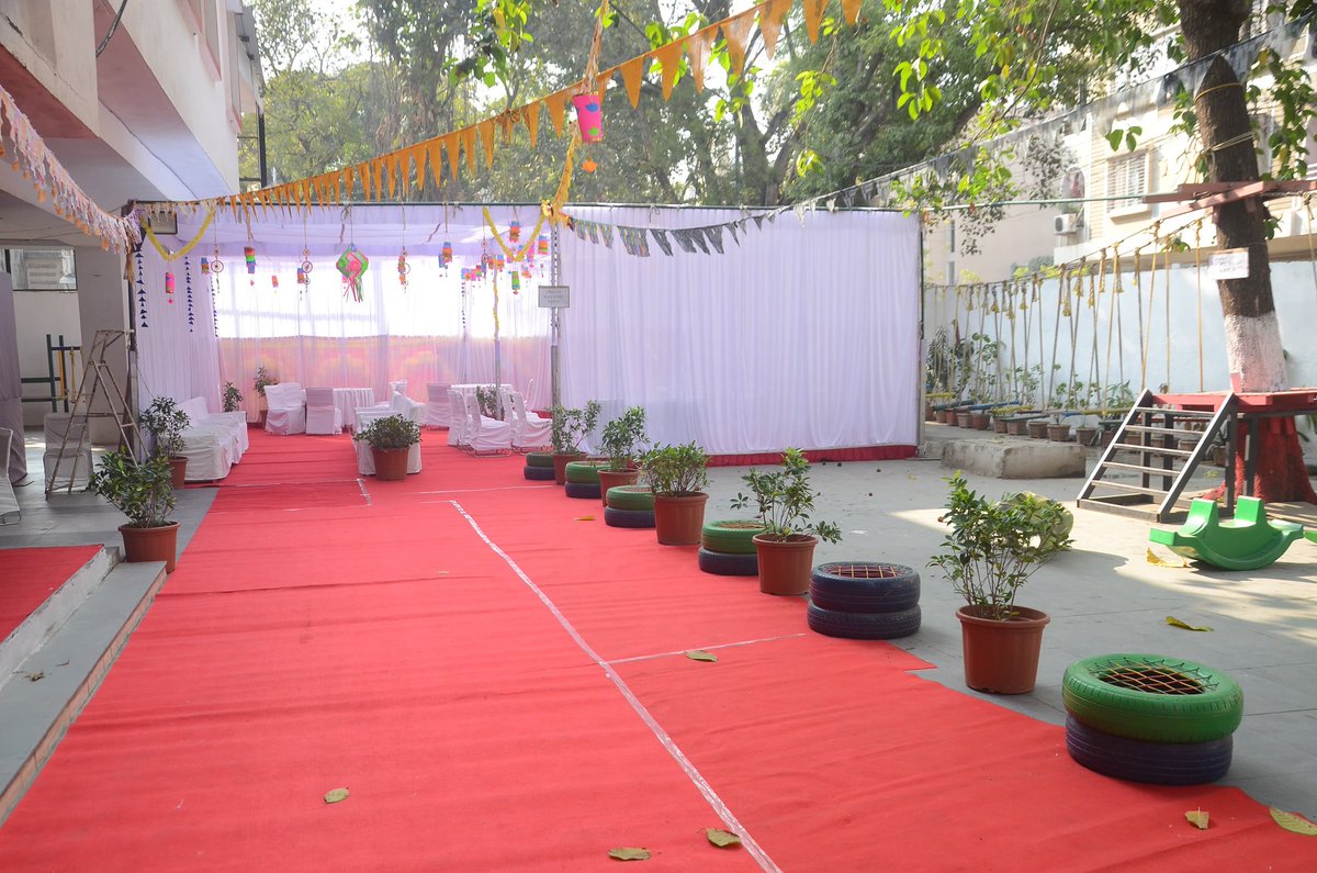 Collector Indore tweet media