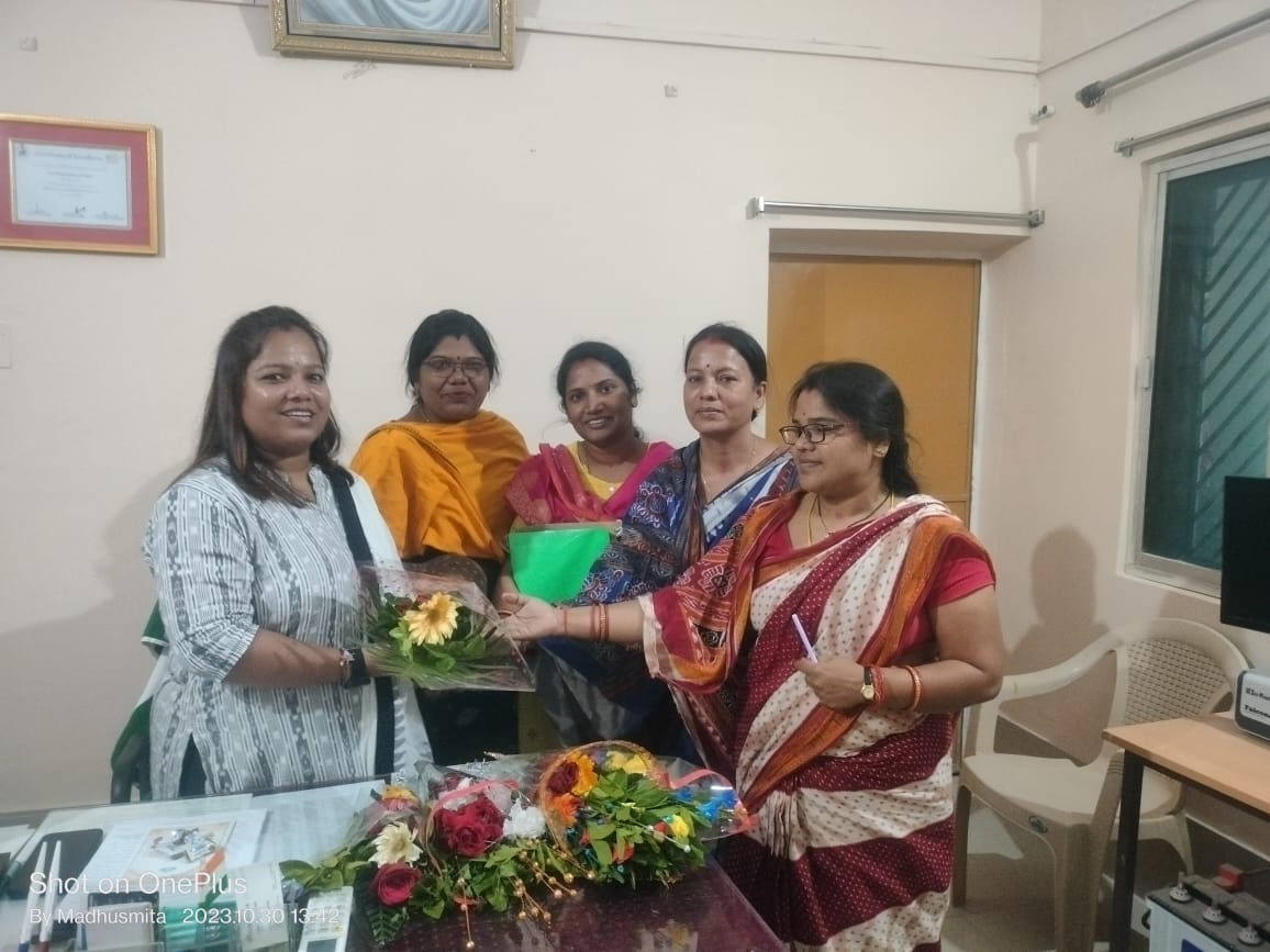 imbebita1's tweet photo. Biridi at a glance
Joined and meeting with different stakeholders of Biridi Block
First PS Meeting
AONO programme
1St District Level Review Meeting
1St Joint Hearing of Grievance
Central Team Visit
Visit to SAGY village Arana GP
5T HST visit
First Diwali in Office https://t.co/HbyUemfLNI