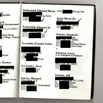 Casimir_Noir's tweet photo. #CélineRousselet dans le #blackbook de 1997 page 27
Tu peux pas louper car elle est sur la même page que les #Rothschild & #BernardSabrier https://t.co/i72FT3ylaJ