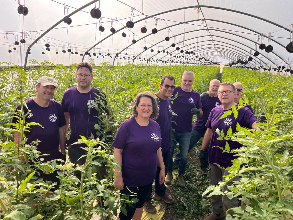 גם אנחנו באגף כלכלה של משרד החוץ תומכים בחקלאות 🇮🇱

ביחד ננצח 🍅🍆💚