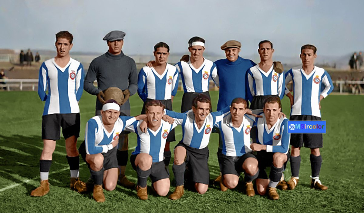 MSircolor's tweet photo. Foto del @RCDEspanyol en el estadio del #Gal en #Irún contra el @REALUNIONCIRUN en la 1ª liga 28-29 el resultado (4-3) a favor del #RealUnión,en el #Espanyol jugaron #Zamora ##Pascal #Trabal #Glez #Saprissa #Broto⚽️#Tena1º #Juvé #Padrón #Tena2º⚽️ y #Vantolrá⚽️ entr #JackGreenell https://t.co/6W23KtQD8P