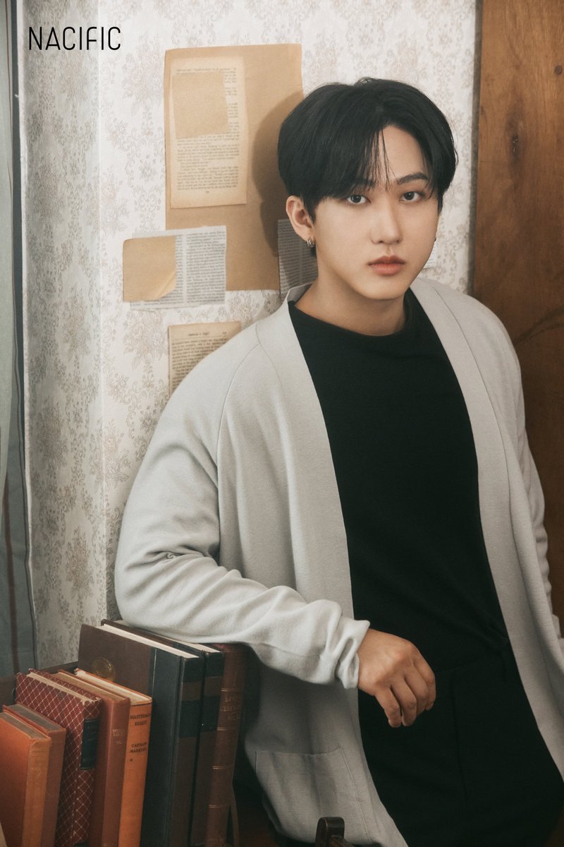 KrNacific's tweet photo. 𝗡𝗔𝗖𝗜𝗙𝗜𝗖 𝗫 𝗦𝘁𝗿𝗮𝘆 𝗞𝗶𝗱𝘀

𝐓𝐡𝐞 𝐒𝐭𝐨𝐫𝐲 𝐨𝐟 𝐍𝐀𝐂𝐈𝐅𝐈𝐂 𝐰𝐢𝐭𝐡 𝐂𝐡𝐚𝐧𝐠𝐛𝐢𝐧📖

#네시픽 #스트레이키즈 #창빈 
#nacific #StrayKids #Changbin https://t.co/h0Vq5MRBgv