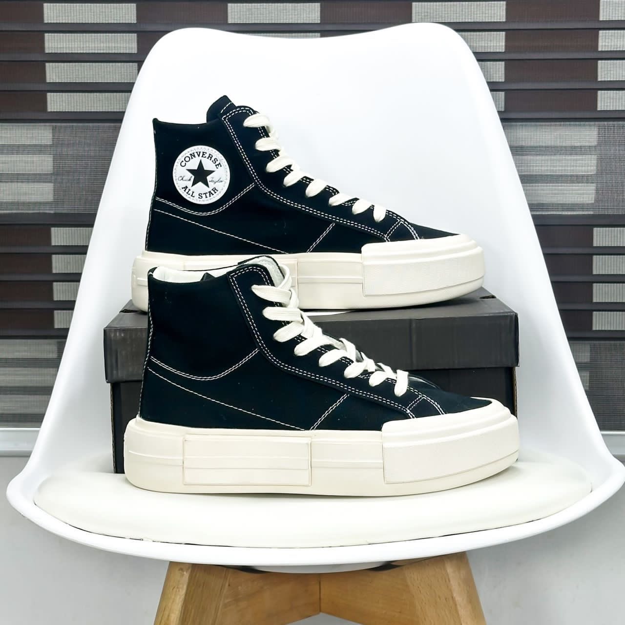 Converse sneakers cheap in lagos