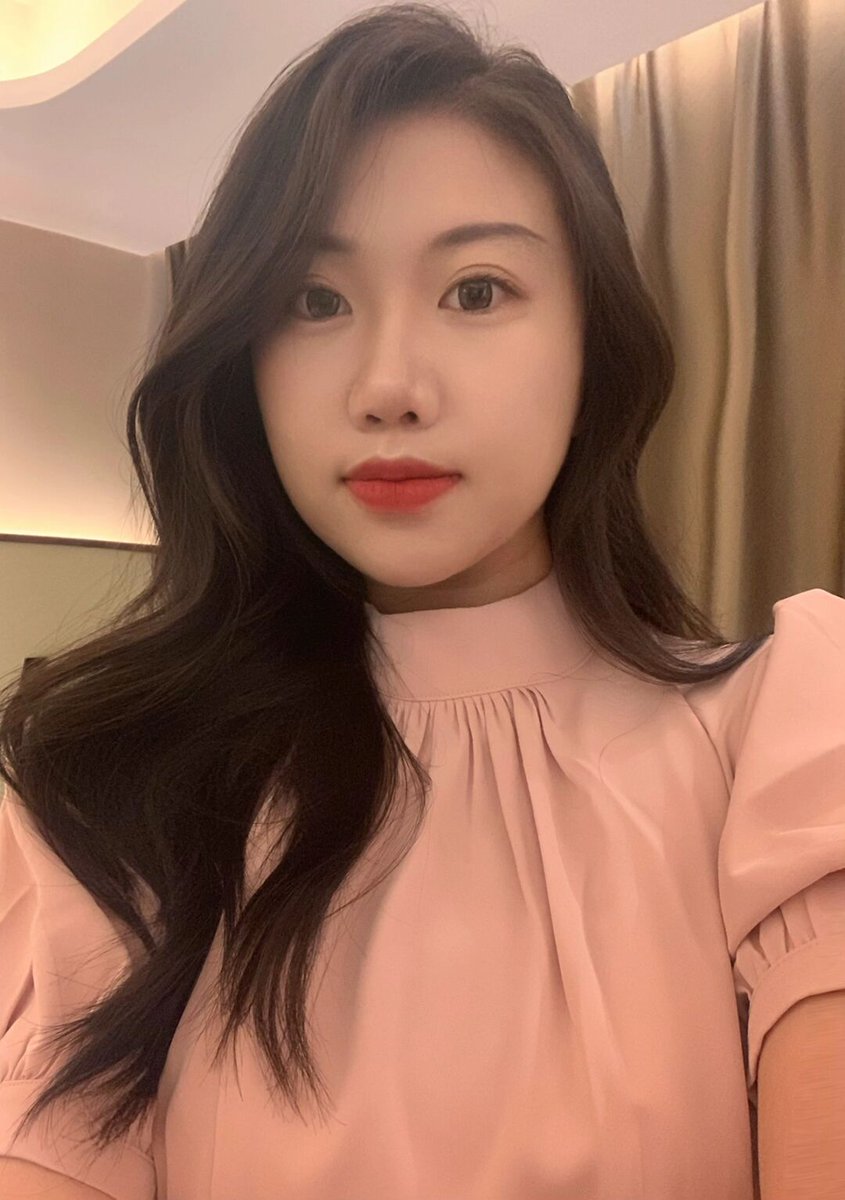 Ka48893's tweet photo. 发型也是很重呀的嘛
🥰🥰🥰 https://t.co/3ndT73Iymk