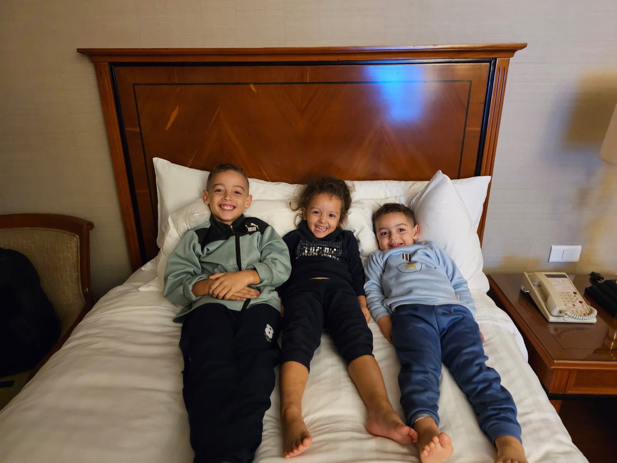 arayirl's tweet photo. After 40 days of pure terror, my relatives have finally exited Gaza and are now in Egypt. Ibrahim wants to thank Ireland for their help in getting them out. The poor children, my heart 💔. https://t.co/m5xAbJ58Xn