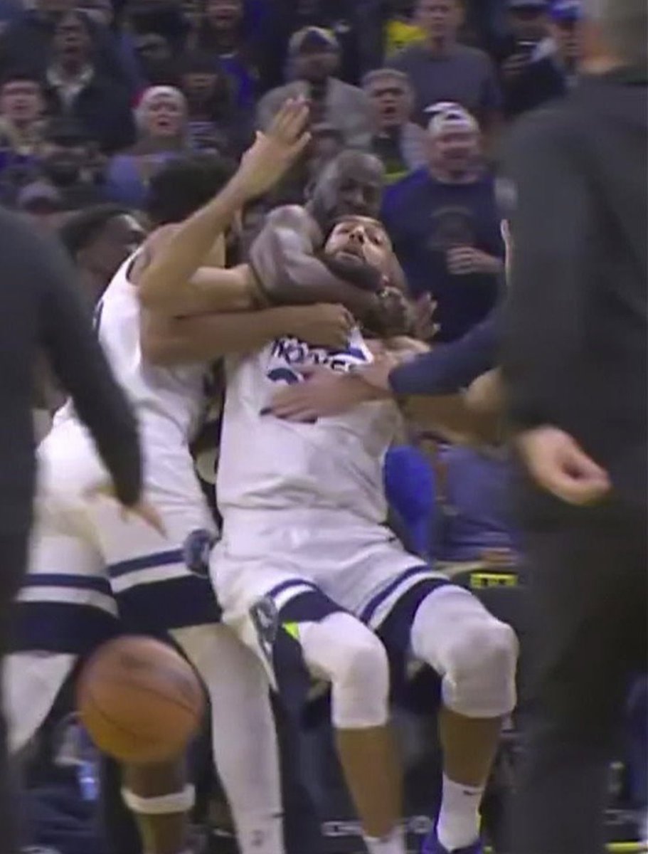 LulSam00's tweet image. Next btc to play wimme gettin done like dis 🙅🏾‍♂️🧢