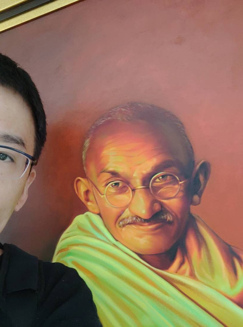 3FS1JPBaRut2Tqy's tweet image. #mastersofwar
#BobDylan
#君をのせて
今朝息子から美味しそうな料理の写真が届きました。「今､ニューデリー」
「はあ?」
シンガポール経由でインドヘ出張中👳
#インド工科大学デリー校
の教授と食事の一コマ☺️
この後ポーボールという所で仕事だそうです。
でもインドの事はサッパリ分からないわ😅