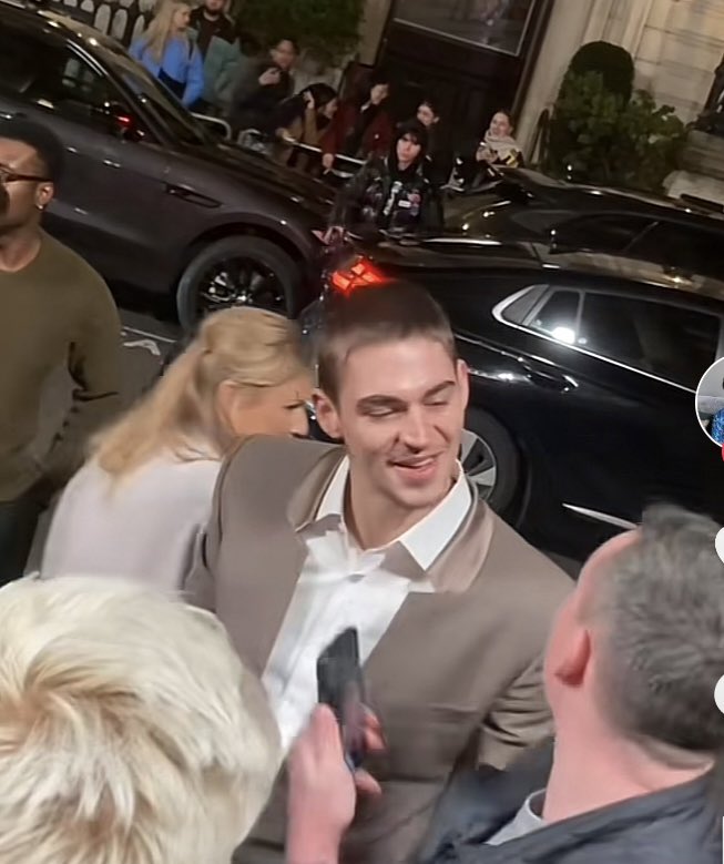 grahmfv's tweet photo. ótima tentativa hero fiennes mas eu ainda te amo https://t.co/Xzcf6FAA8M