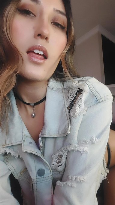 Nos desvelamos juntos o nos vamos a la camita? #onlyfans_girl #sexting https://t.co/TqPNUEP2pM<a href="/tag/sexting"class="tags"><span>#sexting</span></a><a href="/tag/onlyfans_girl"class="tags"><span>#onlyfans_girl</span></a>