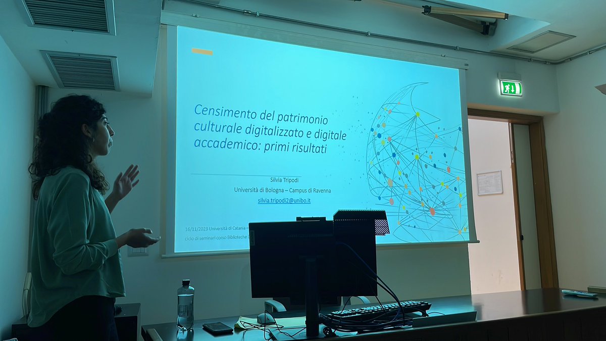 Simona_Inserra's tweet photo. Seminario sul patrimonio digitale italiano #pnd #digitallibrary #disum #unict #bibliotechedigitali con Silvia Tripodi, Univ. di Bologna, campus di Ravenna https://t.co/3yXqLjDbxg