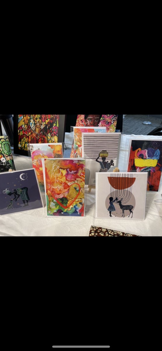 Mercy_Me_Events's tweet photo. "My name is fatima Tajah olson. Born and raised in Malawi -(east Africa)..  Graduated from Emily carr university..  My large artworks  have been exhibited in galleries in Canada and USA. I enjoy doing crafts."

#yyj #craftfair #christmas #jamesbay https://t.co/rwNqbKgAwv
