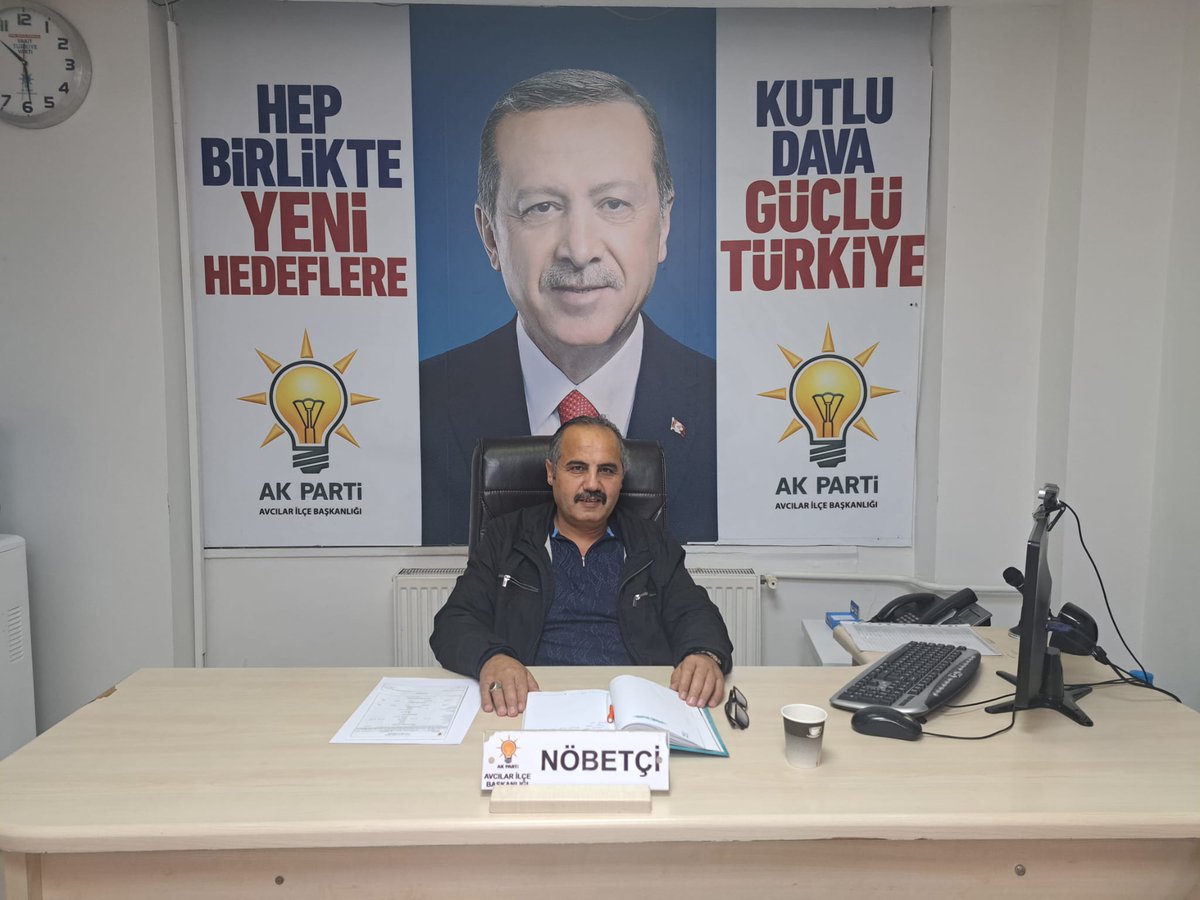 avcilarakparti's tweet photo. Avcılarımız İçin;
Bugün AK Parti İlçe Başkanlığımızda Nöbetçimiz;
İlçe Yönetim Kurulu Üyemiz
Sn. Himmet Tuzane.
Soru, görüş ve önerileriniz için:
📞(0212)5912424 

#Avcılar Hizmet Bekliyor❗
#Avcılar Değişim İstiyor❗

#Yenidenİstanbul 
#YenidenAvcılar https://t.co/HjYFKPcgKP